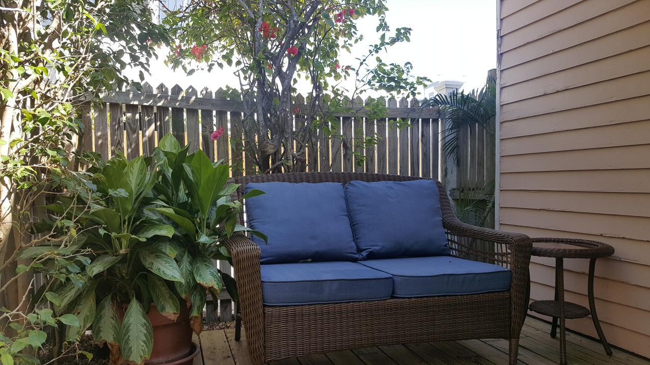 Courtney'S Place Historic Cottages & Inns Κι Γουέστ Εξωτερικό φωτογραφία